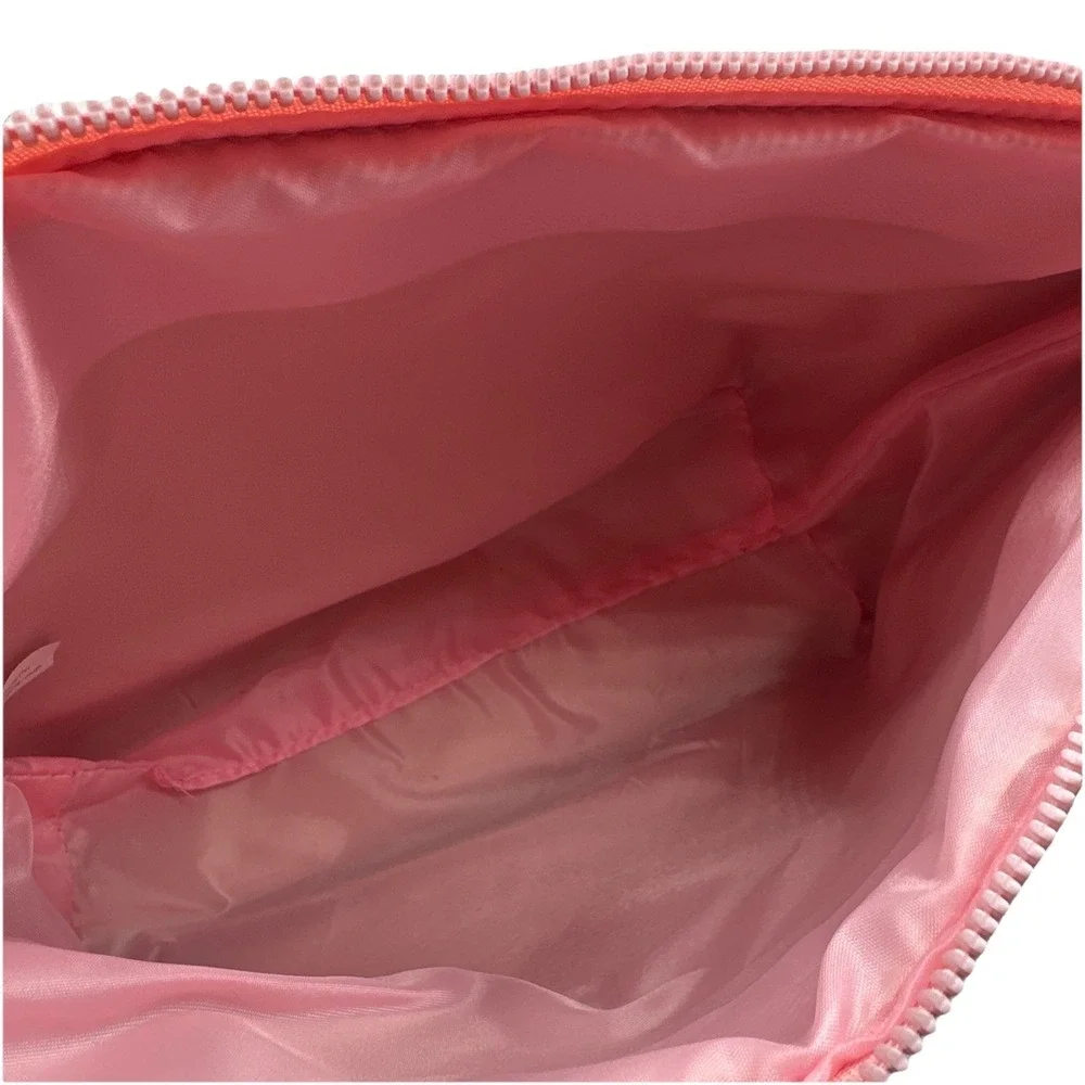 ED HARDY Makeup Bag PVC Toiletry Case Zip Rhinestone Heart Tattoo Love Pink NWT